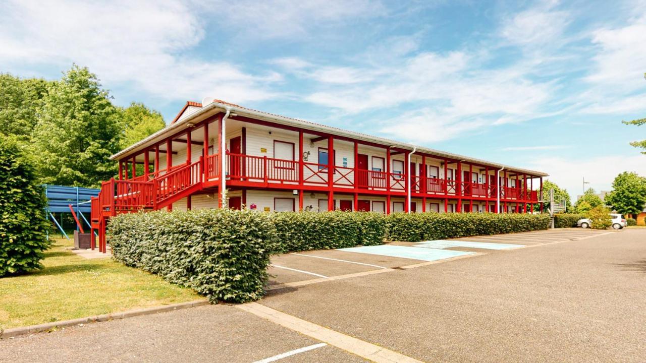 Everhotel Route64 Tarbes-Ibos Hotel 2*